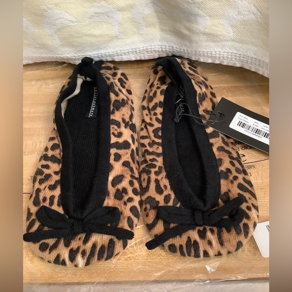 Sofia Cashmere Leopard-print Cashmere Slippers Size L / XL New With Tag​​​​​​